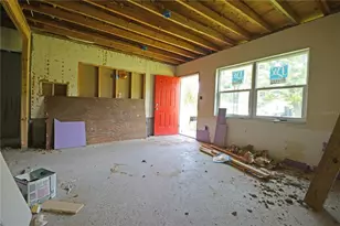 7369 Royal Palm Dr, New Port Richey, FL 34652 - Photo 5