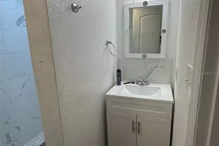 4525 W North St, Tampa, FL 33614 - Photo 11