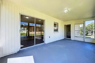 8101 Casuarina Dr, Port Richey, FL 34668 - Photo 5