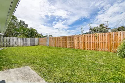 864 Franklin Circle, Palm Harbor, FL 34683 - Photo 25