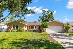 1467 54th Ave NE, Saint Petersburg, FL 33703 - Photo 1