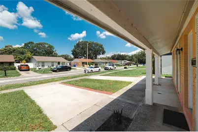 16009 Saddle Creek Drive, Tampa, FL 33618 - Photo 23