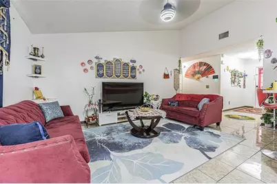 8210 Clermont Street, Tampa, FL 33637 - Photo 9
