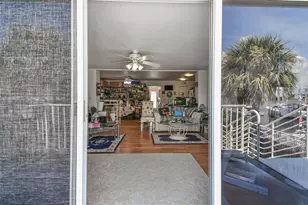 17729 Gulf Blvd, Redington Shores, FL 33708 - Photo 11