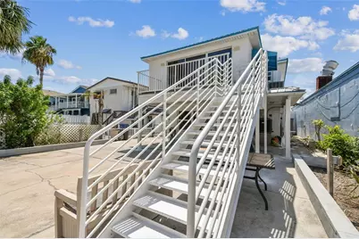 17729 Gulf Boulevard, Redington Shores, FL 33708 - Photo 19