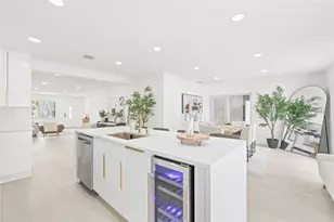 4822 W Bay Ct Ave, Tampa, FL 33611 - Photo 13