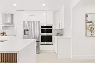 4822 W Bay Ct Ave, Tampa, FL 33611 - Photo 15