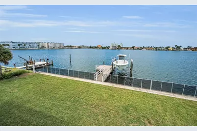 339 55th Avenue, Saint Pete Beach, FL 33706 - Photo 17