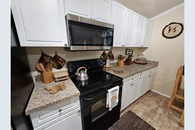 10605 2nd Street, Thonotosassa, FL 33592 - Photo 13