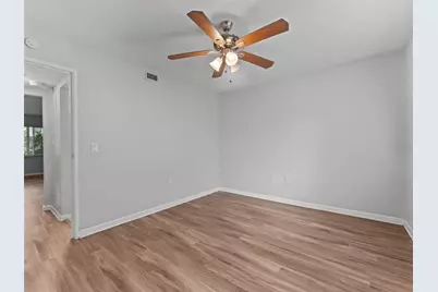 335 47th Avenue N, Saint Petersburg, FL 33703 - Photo 43