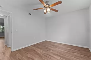 335 47th Ave N, Saint Petersburg, FL 33703 - Photo 43