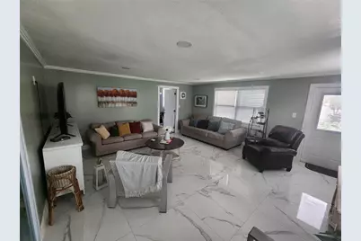 7715 W Pocahontas Avenue, Tampa, FL 33615 - Photo 7