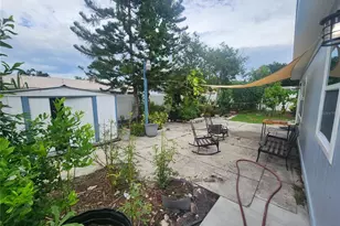 7715 W Pocahontas Ave, Tampa, FL 33615 - Photo 25