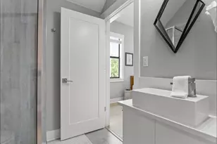 914 N Newport Ave, Tampa, FL 33606 - Photo 31