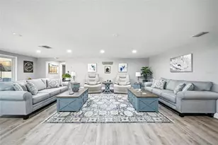 8248 Tanglewood Dr, New Port Richey, FL 34654 - Photo 5