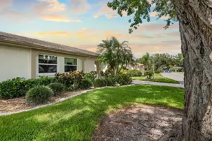 2109 Harleston Pl, Sun City Center, FL 33573 - Photo 39