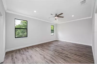 14808 Lake Magdalene Circle, Tampa, FL 33613 - Photo 29