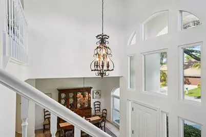 660 Bay Laurel Court NE, Saint Petersburg, FL 33703 - Photo 31