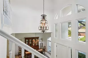 660 Bay Laurel Ct NE, Saint Petersburg, FL 33703 - Photo 31