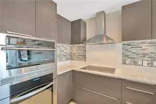 145 2nd Ave S, Saint Petersburg, FL 33701 - Photo 11