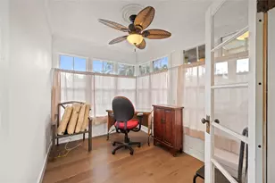 5300 7th Ave N, Saint Petersburg, FL 33710 - Photo 17