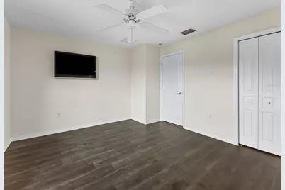 8607 51st Avenue W, Bradenton, FL 34210 - Photo 25