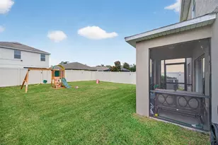 16703 Myrtle Sand Dr, Wimauma, FL 33598 - Photo 5