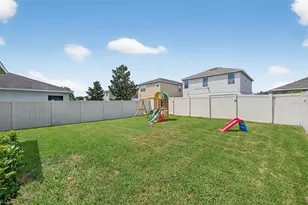 16703 Myrtle Sand Dr, Wimauma, FL 33598 - Photo 9