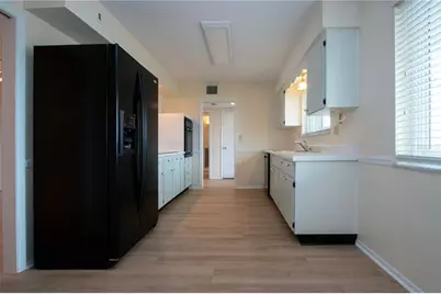 1715 Danbury Drive, Sun City Center, FL 33573 - Photo 17