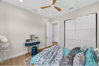 1935 Shore Acres Boulevard NE, Saint Petersburg, FL 33703 - Photo 41