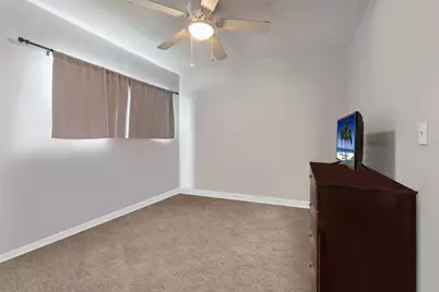 1112 Longfellow Road, Sarasota, FL 34243 - Photo 31