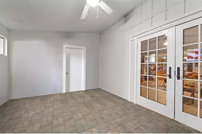 1112 Longfellow Road, Sarasota, FL 34243 - Photo 41