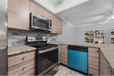 1112 Longfellow Road, Sarasota, FL 34243 - Photo 3