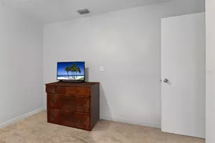 1112 Longfellow Rd, Sarasota, FL 34243 - Photo 33