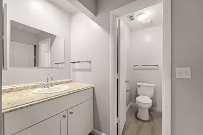 1112 Longfellow Road, Sarasota, FL 34243 - Photo 29