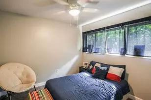 1112 Longfellow Rd, Sarasota, FL 34243 - Photo 37