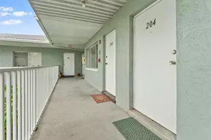 335 47th Ave N, Saint Petersburg, FL 33703 - Photo 51