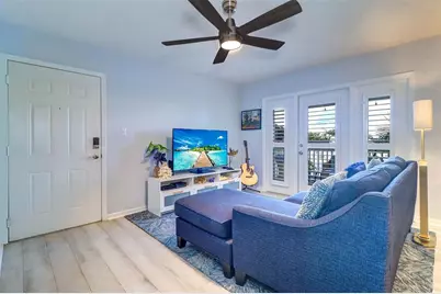 151 Sea Horse Drive SE #H, Saint Petersburg, FL 33705 - Photo 7
