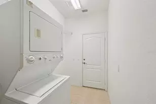 2040 Sifield Greens Way, Sun City Center, FL 33573 - Photo 23