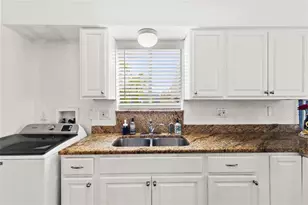 3802 Cortez Cir, Tampa, FL 33614 - Photo 17