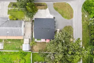 8302 Jackson Springs Rd, Tampa, FL 33615 - Photo 47