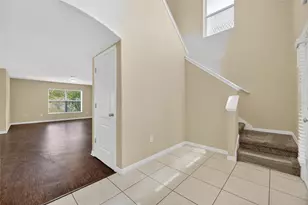 7552 Maroon Peak Dr, Ruskin, FL 33573 - Photo 7