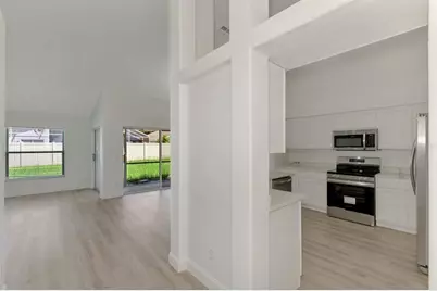 4013 51st Place W, Bradenton, FL 34210 - Photo 5