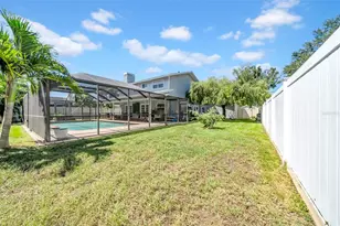 8809 Glen Lakes Blvd N, Saint Petersburg, FL 33702 - Photo 59