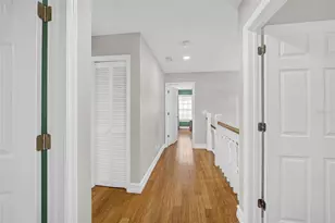 8809 Glen Lakes Blvd N, Saint Petersburg, FL 33702 - Photo 29