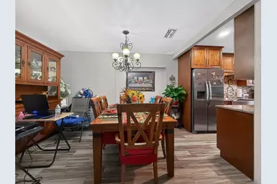 8009 Cornwall Lane, Tampa, FL 33615 - Photo 7