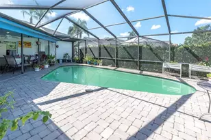 12046 Stone Crossing Cir, Tampa, FL 33635 - Photo 35