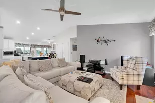 12046 Stone Crossing Cir, Tampa, FL 33635 - Photo 21