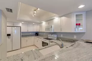 1582 Gulf Blvd, Clearwater, FL 33767 - Photo 11