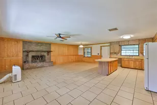 2803 Franklin St, Plant City, FL 33563 - Photo 3